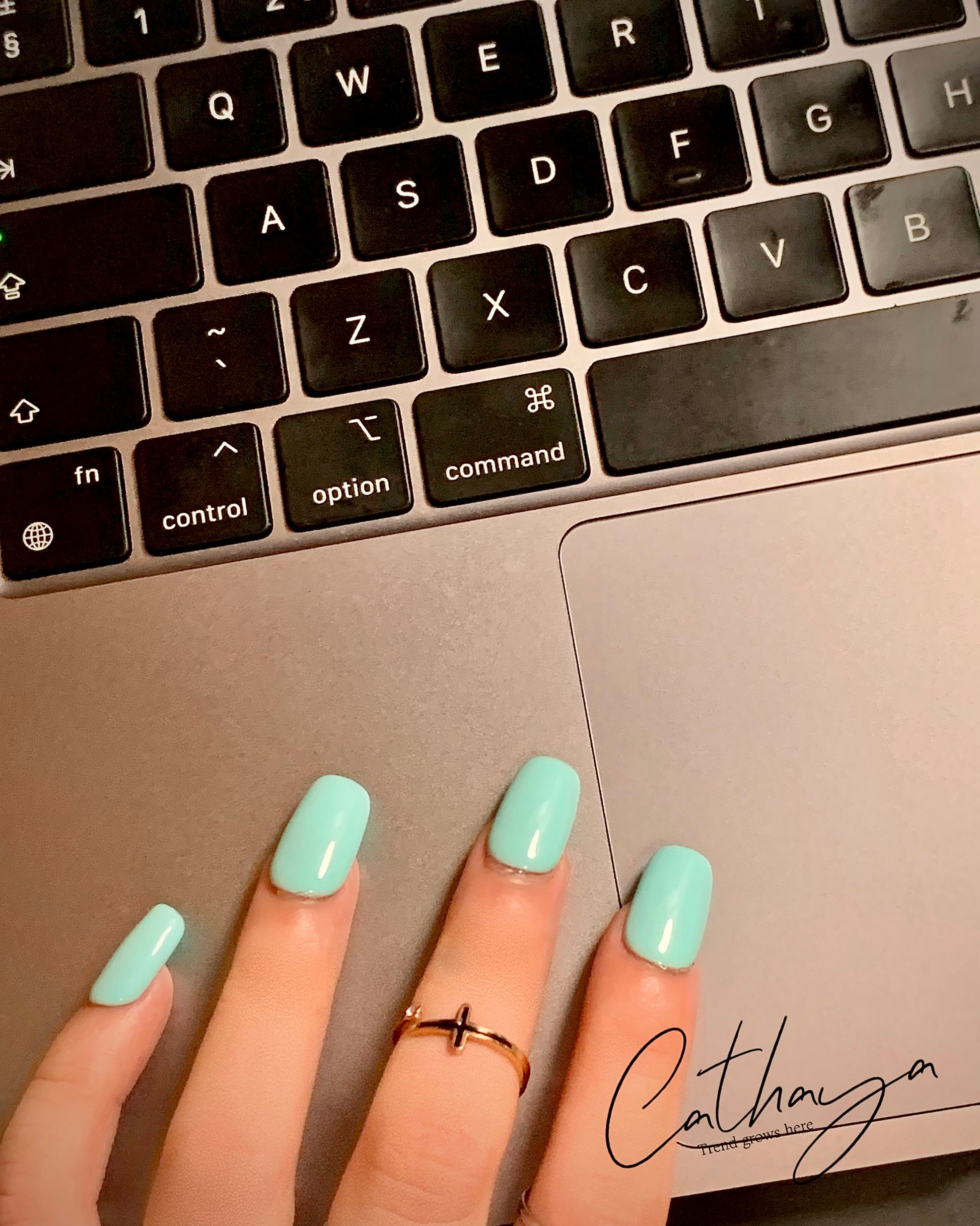 Poolside Clarity - Cathaya 